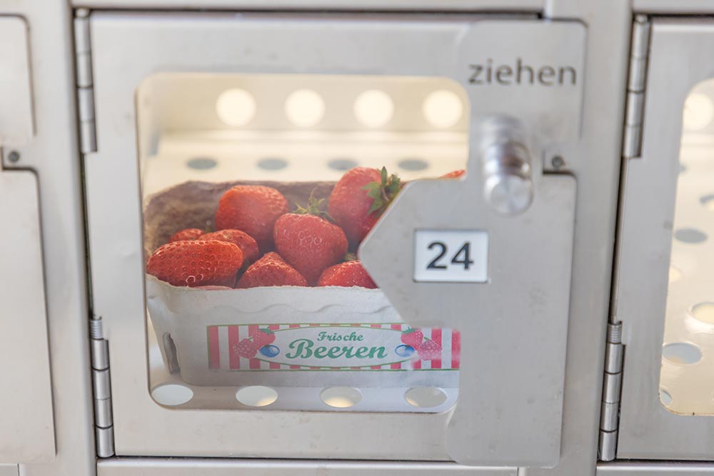 querbeet verkaufsautomat erdbeeren
